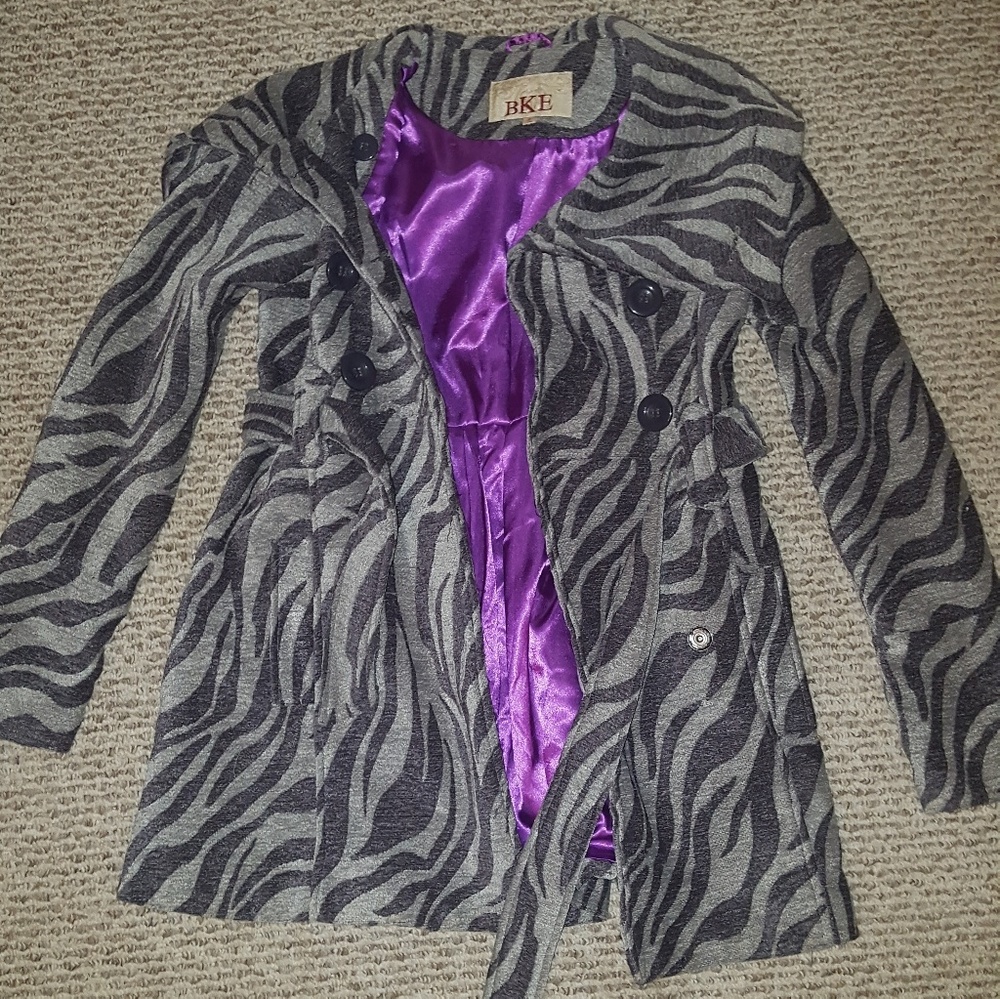 BKE BUCKLE ZEBRA PEACOAT CHARCOAL/PURPLE LINING
